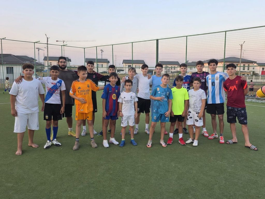 Matei Mocanu, portarul eroic al terenului sintetic din Dobroești